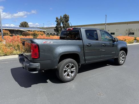 Used 2017 Chevrolet Colorado Z71 RWD image 3