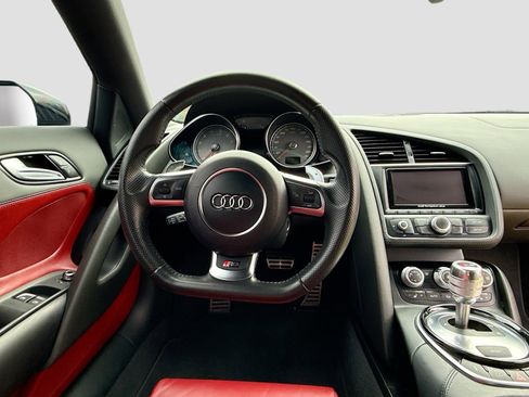 Used 2015 Audi R8 V8 image 11