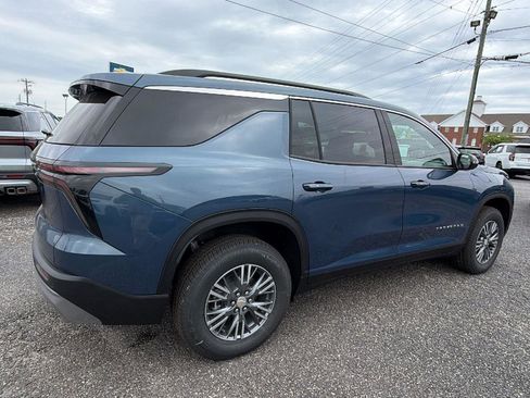 New 2026 Chevrolet Traverse LT FWD image 5