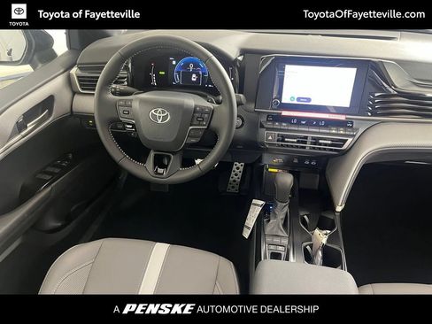 Used 2026 Toyota Camry SE w/ Convenience Package FWD image 15