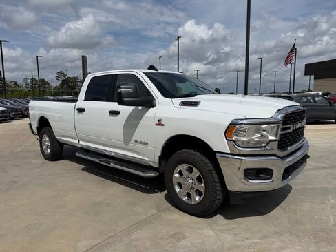 Used 2024 RAM 2500 Big Horn AWD/4WD image 7