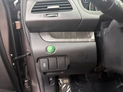 Used 2013 Honda CR-V EX-L image 32