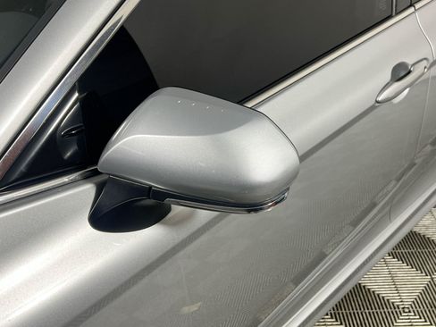 Used 2021 Toyota Camry XSE FWD image 13