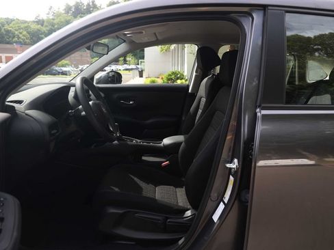 Used 2023 Honda HR-V LX image 25
