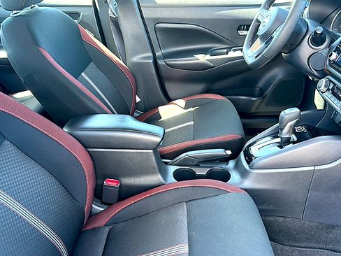 Used 2024 Nissan Versa SR FWD image 23
