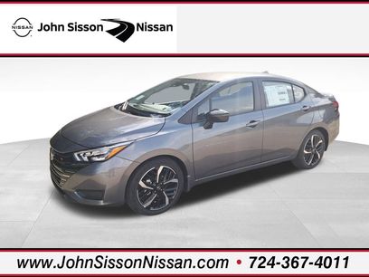 New 2025 Nissan Versa SR w/ Trunk Package