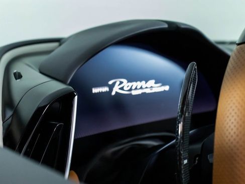 Certified 2025 Ferrari Roma Spider image 36