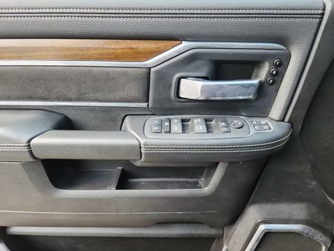 Used 2024 RAM 2500 Laramie image 21