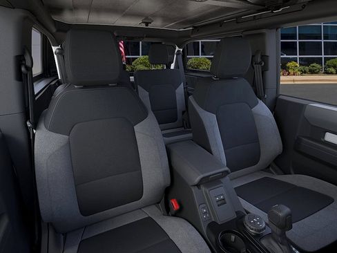 New 2026 Ford Bronco 2-Door AWD/4WD image 10