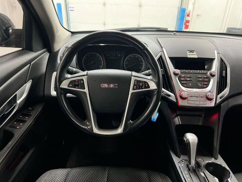 Used 2010 GMC Terrain SLE w/ Convenience Package image 11