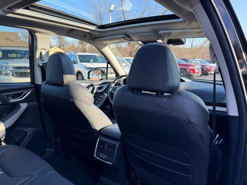 Used 2023 Subaru Forester Limited image 28