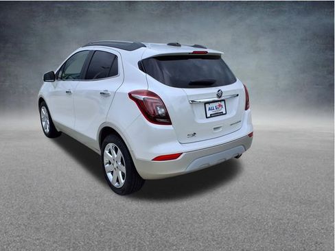 Used 2019 Buick Encore Essence w/ Experience Buick Package FWD image 6