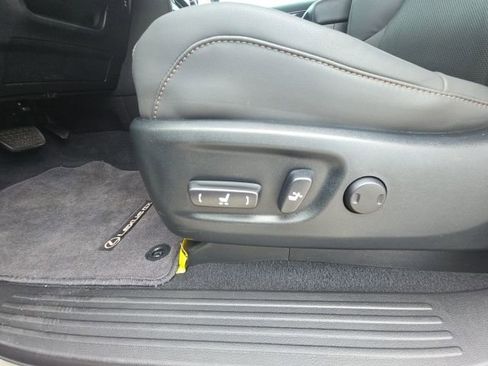 Used 2023 Lexus GX 460 Premium image 19