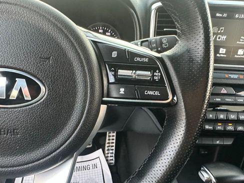 Used 2022 Kia Sportage Nightfall Edition w/ Nighfall AWD Premium Package image 28