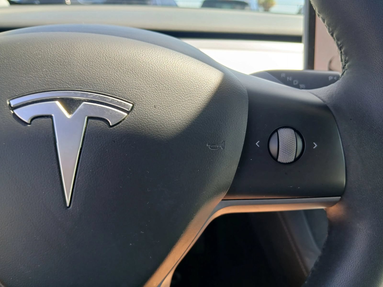 Used 2023 Tesla Model Y Long Range AWD/4WD image 25