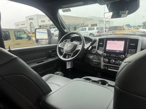 New 2026 RAM 5500 Tradesman w/ Chrome Appearance Group AWD/4WD image 45