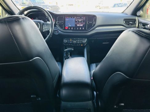 Used 2022 Dodge Durango GT image 27
