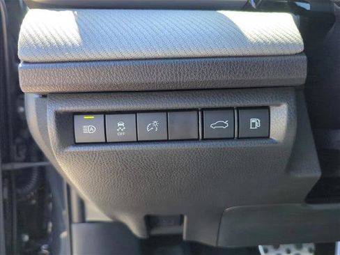 New 2026 Toyota Camry SE FWD image 14