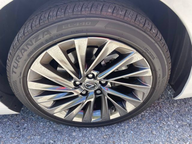 Used 2025 Lexus ES 350 w/ Technology Package FWD image 7