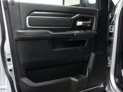 Used 2026 RAM 2500 Big Horn AWD/4WD image 11