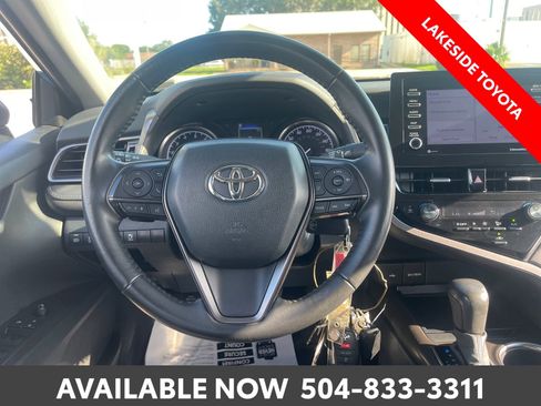 Used 2024 Toyota Camry SE FWD image 21