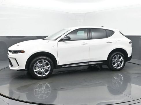 New 2025 Dodge Hornet R/T AWD/4WD image 2