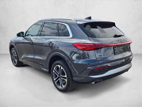 Certified 2025 Audi Q5 Premium w/ Convenience Package AWD/4WD image 8