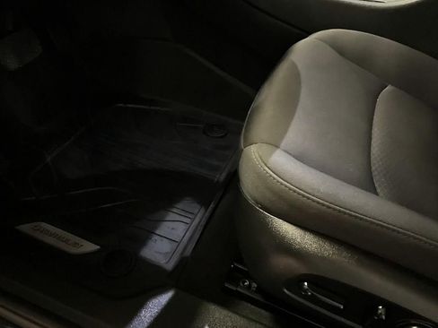 Used 2021 Chevrolet Malibu RS FWD image 17
