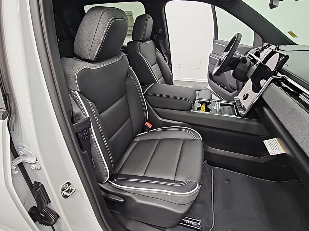 New 2026 GMC Sierra EV Elevation AWD/4WD image 37