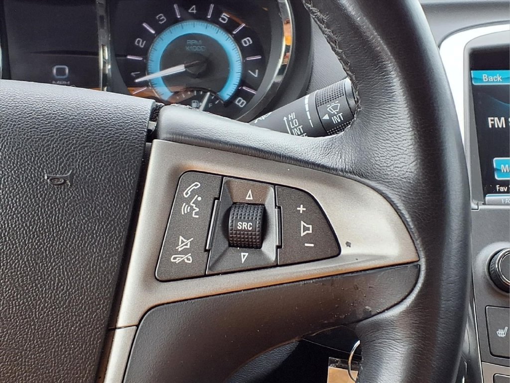 Used 2013 Buick LaCrosse Leather FWD image 18