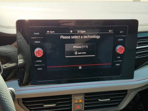 Used 2025 Volkswagen Jetta GLI Autobahn FWD image 22