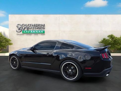 Used 2011 Ford Mustang GT Premium w/ Electronics Pkg RWD image 3