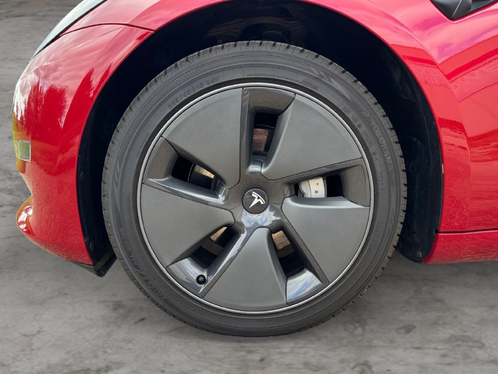 Used 2023 Tesla Model 3 Standard Range RWD image 9