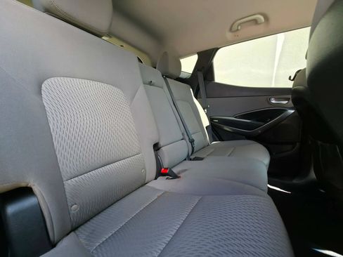 Used 2018 Hyundai Santa Fe Sport FWD image 16