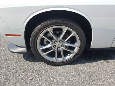 Certified 2022 Dodge Challenger GT image 8