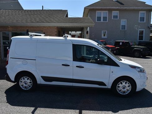 Used 2018 Ford Transit Connect XLT FWD image 2