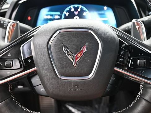 Used 2024 Chevrolet Corvette Stingray Preferred Conv w/ Z51 Performance Package RWD image 25