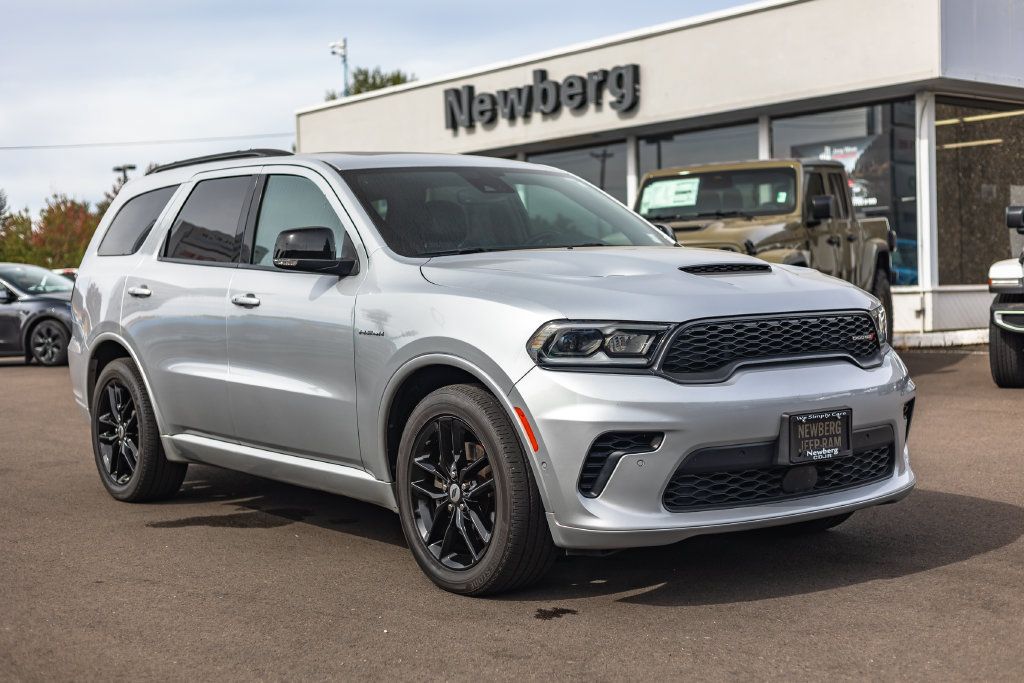 Used 2024 Dodge Durango R/T AWD/4WD image 6