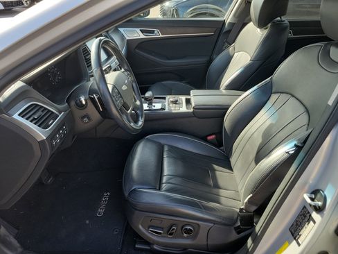 Used 2018 Genesis G80 3.8 w/ Option Group 03 image 21