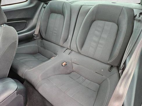 Used 2022 Ford Mustang GT RWD image 22