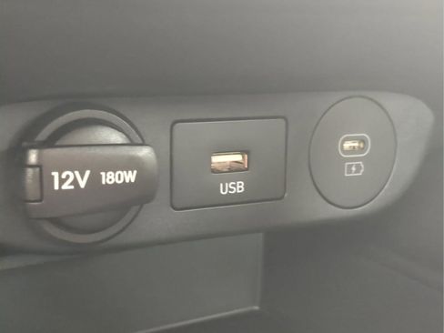 New 2025 Hyundai Elantra SE FWD image 37