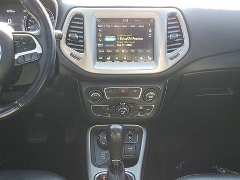 Used 2020 Jeep Compass High Altitude AWD/4WD image 32