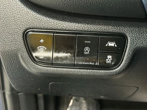 Used 2021 Kia Seltos S image 29