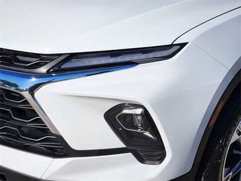 Used 2024 Chevrolet Blazer LT w/ Convenience Package image 9