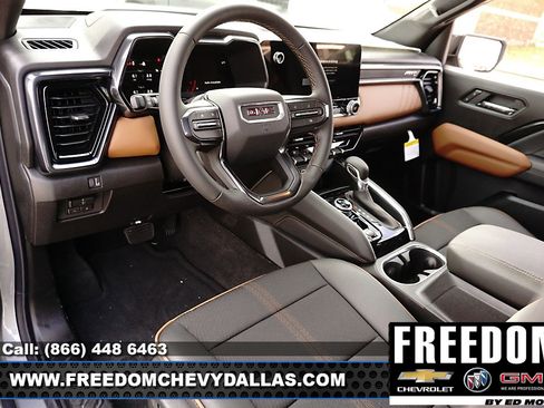 New 2026 GMC Canyon AT4 image 10