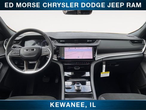 New 2026 Jeep Grand Cherokee Altitude AWD/4WD image 10