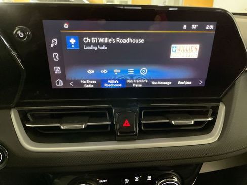 Used 2025 Chevrolet TrailBlazer LT w/ Convenience Package image 22