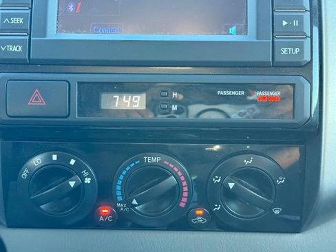 Used 2013 Toyota Tacoma 4x4 Double Cab w/ TRD Sport Pkg image 27