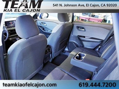 Used 2023 Nissan Rogue SV image 17
