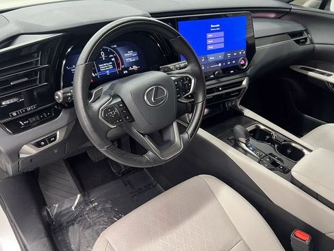 Used 2025 Lexus RX 350 Premium Plus FWD image 16
